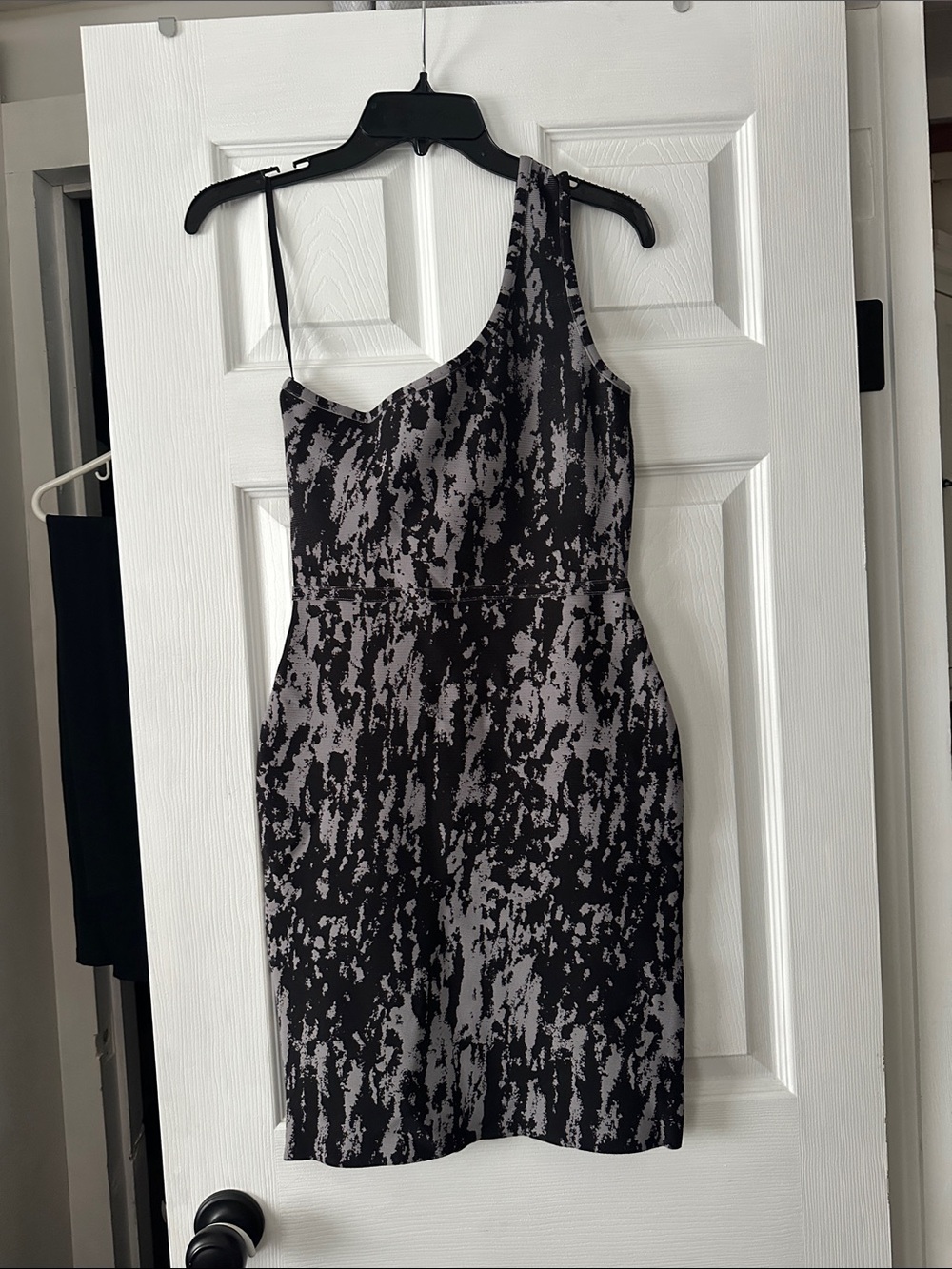 BCBGMaxAzria One-Shoulder Black and Gray Abstract Print Sheath Dress